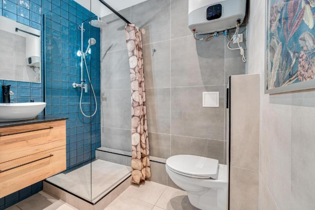Papuga Apartment ~ 700M Main Square ~ Self Check-In 24H Вроцлав Екстериор снимка